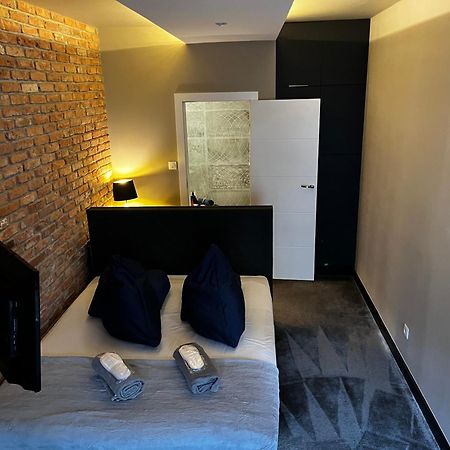Jacuzzi Rakowicka Top Apartments Krakow Bagian luar foto