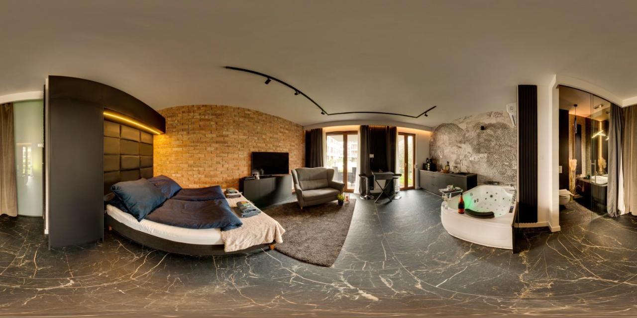 Jacuzzi Rakowicka Top Apartments Krakow Bagian luar foto