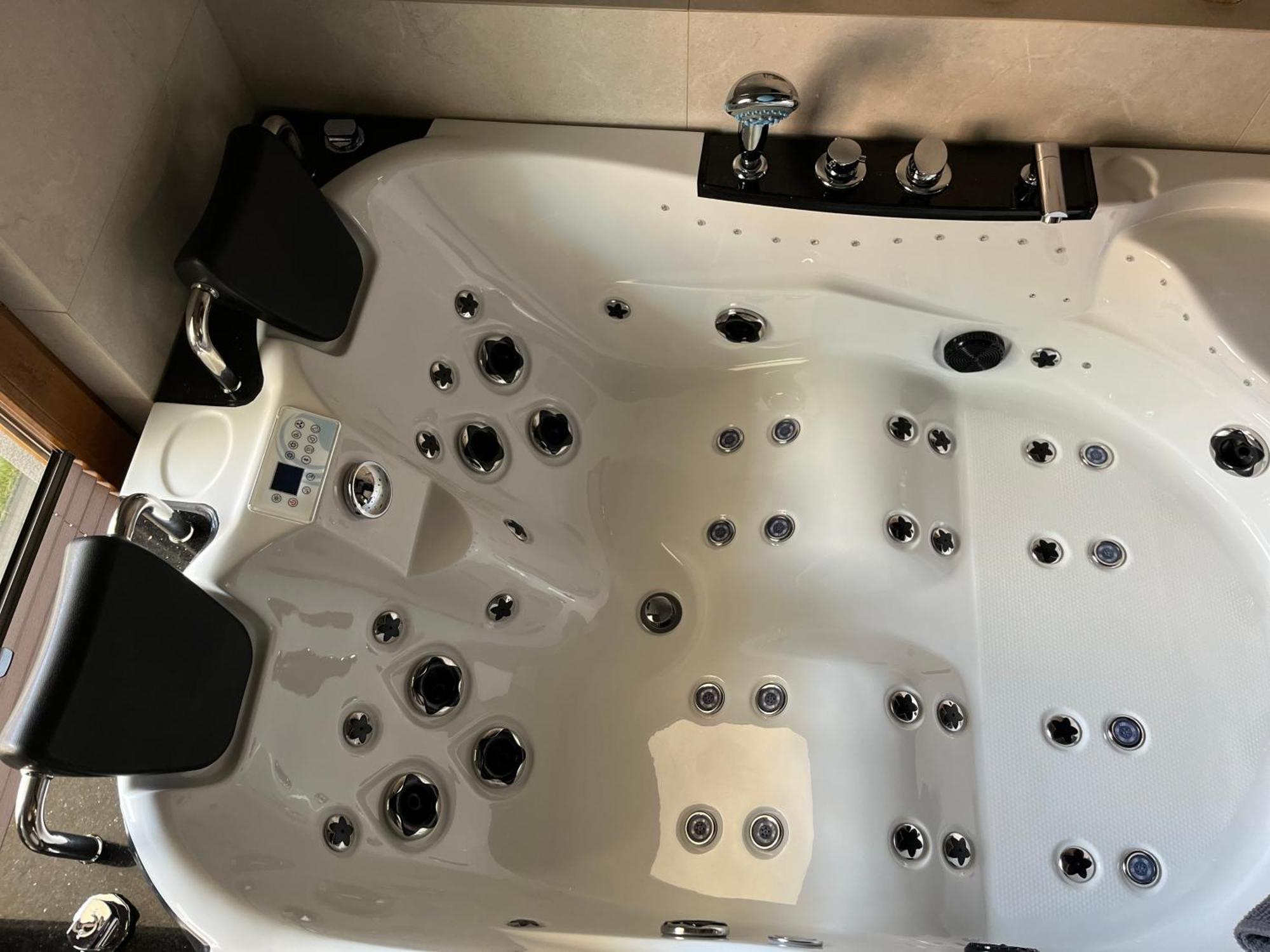 Jacuzzi Rakowicka Top Apartments Krakow Bagian luar foto